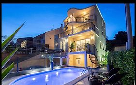 Apartments Villa 9 Podstrana