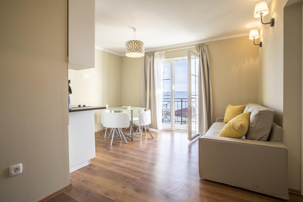 Apartments Villa 9 Podstrana Extérieur photo